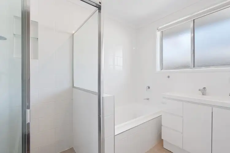 Fourth view of Homely house listing, 15 Laura Place, Karabar NSW 2620