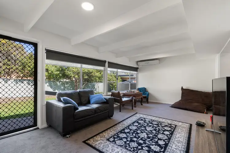 Sixth view of Homely house listing, 15 Laura Place, Karabar NSW 2620