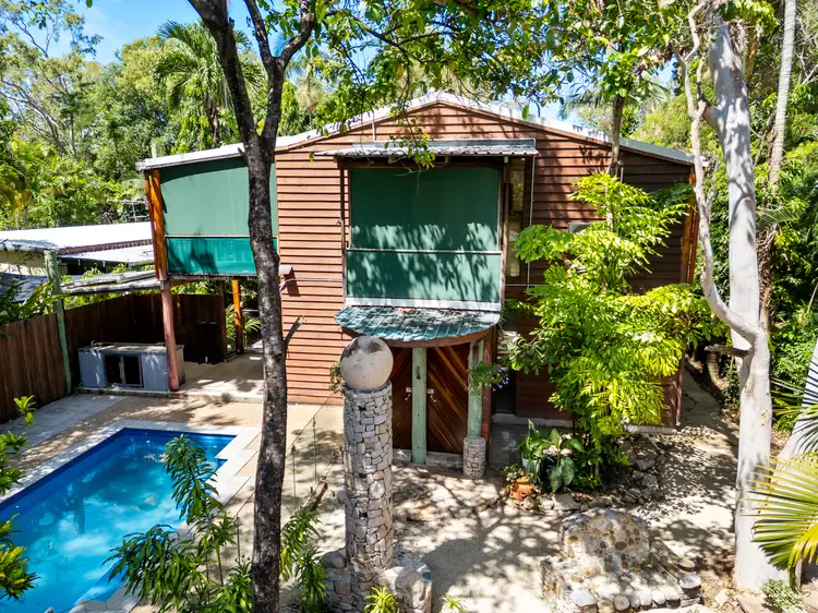 13 Murray Street, Nelly Bay QLD 4819