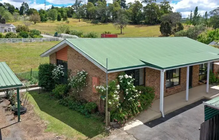 3/157 Gravelly Beach Road, Blackwall TAS 7275
