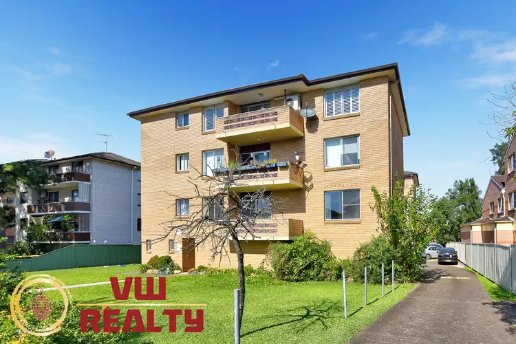 1/15-17 Hardy St, Fairfield NSW 2165