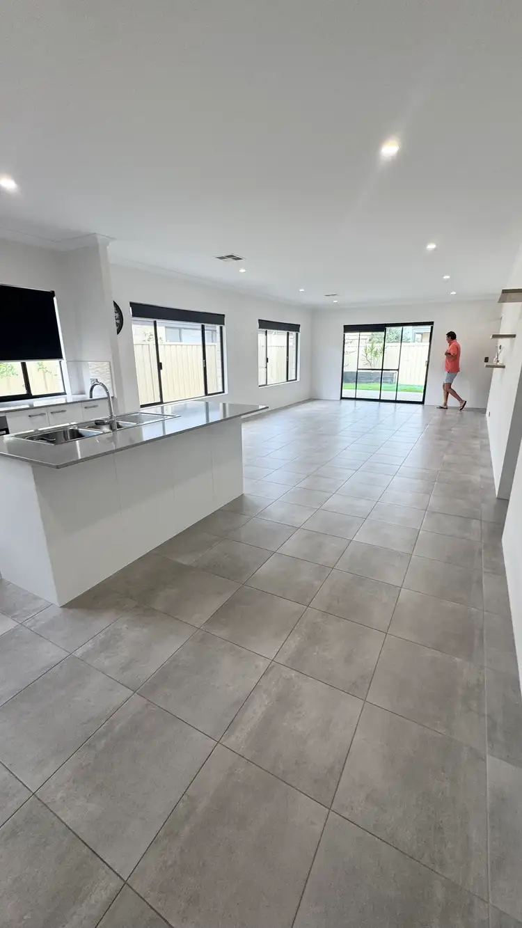 Fourth view of Homely house listing, 7 Ferrolana Chase, Madora Bay WA 6210