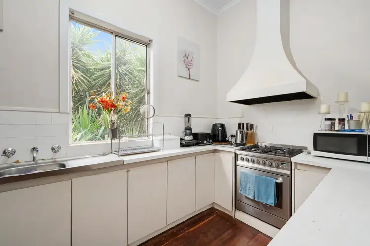 111 Clancy Street, Victory Heights WA 6432