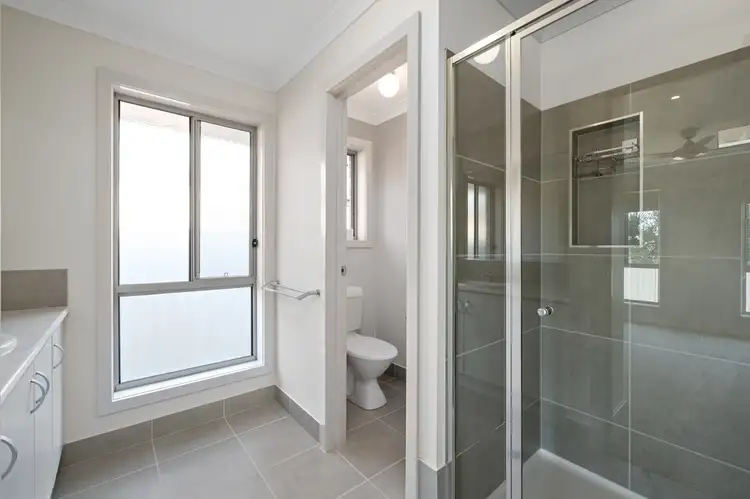Sixth view of Homely house listing, 8 Killarney Court, West Wodonga VIC 3690