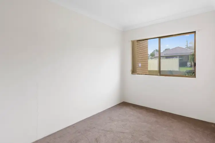 Fourth view of Homely apartment listing, 4/2 The Avenue, Corrimal NSW 2518