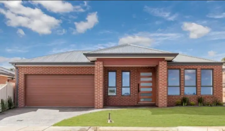Second view of Homely house listing, 6 Hakea Street, Broadford VIC 3658