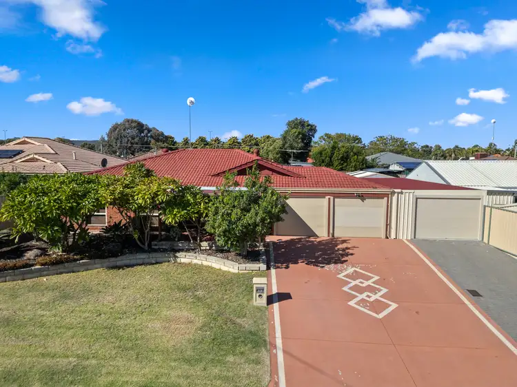 17 Bothe Court, Seville Grove WA 6112