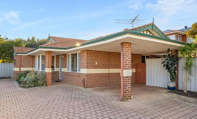 3/11 Muir Street, Innaloo WA 6018