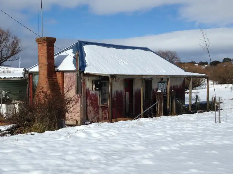11 Hill Street, Taralga NSW 2580