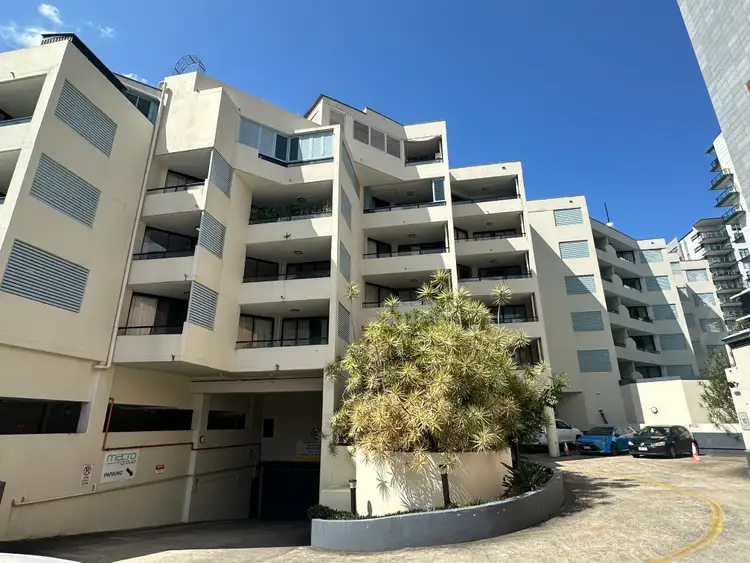 Third view of Homely apartment listing, 219/5 Edmonstone Street, South Brisbane QLD 4101