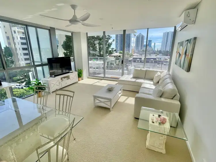 702/18 Cypress Avenue, Surfers Paradise QLD 4217