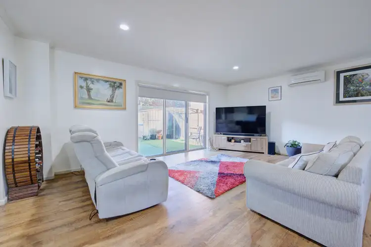 Fourth view of Homely townhouse listing, 1/17 Dahlsen Crescent, Bairnsdale VIC 3875