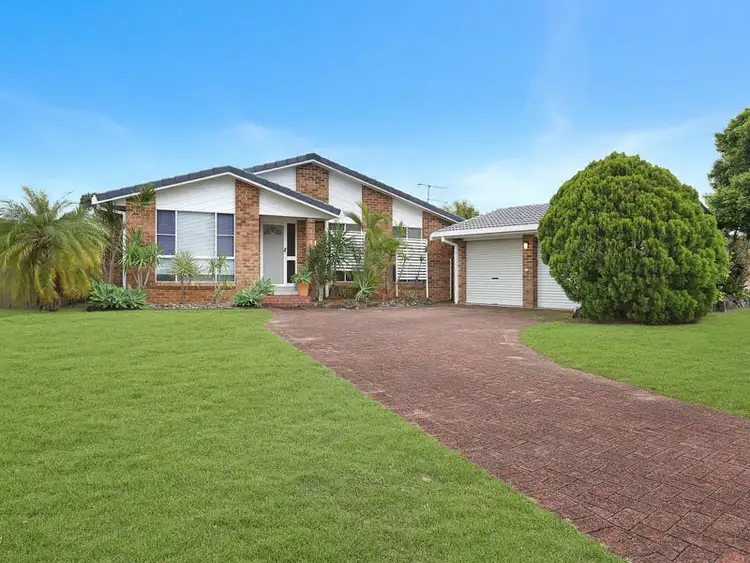 7 The Peninsula, Yamba NSW 2464