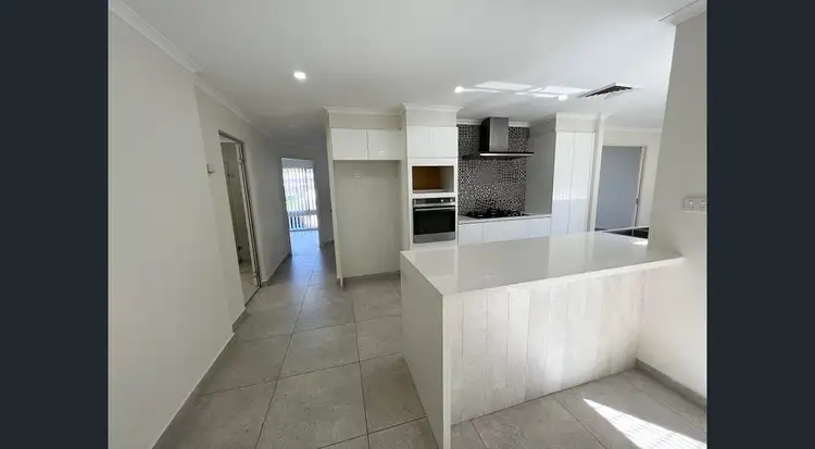 3 Alligator Place, Kearns NSW 2558