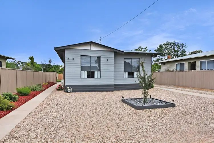 9 Elizabeth Street, Horsham VIC 3400