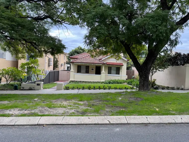 18 King St, Kensington WA 6151