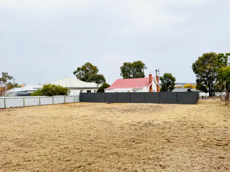 20B Golden Wattle Drive, Maryborough VIC 3465