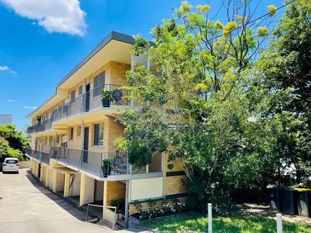 Main view of Homely unit listing, 1/51 Barokee St, Stafford Heights QLD 4053