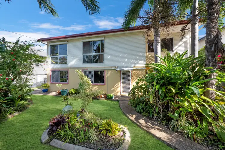 44 Roberts Street, Hermit Park QLD 4812