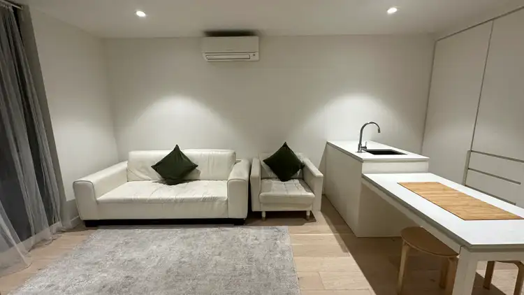 Third view of Homely apartment listing, 207/130 Dudley St, West Melbourne VIC 3003