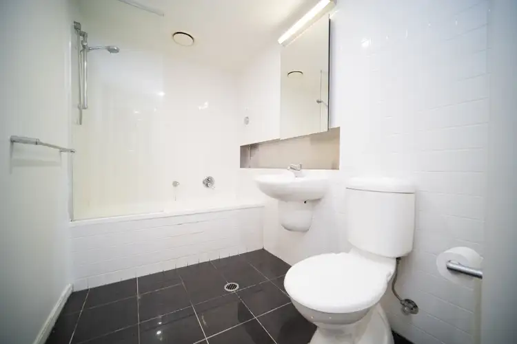 Fifth view of Homely studio listing, 202/11-17 Cohen Place, Melbourne VIC 3000