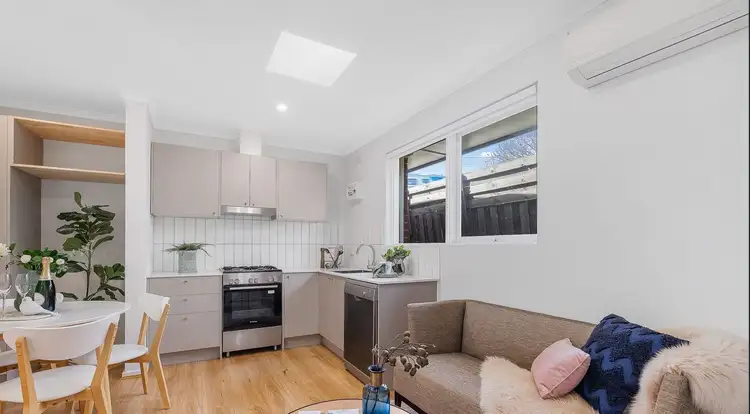 Second view of Homely unit listing, 6/30 Railway Parade, Murrumbeena VIC 3163
