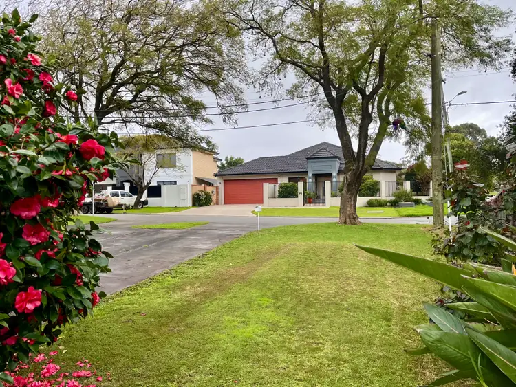 Second view of Homely semi-detached listing, 14a Ochiltree Way, Kardinya WA 6163