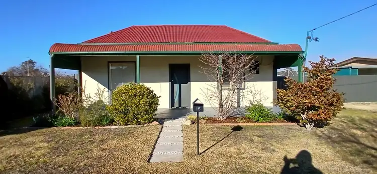 15 Day Street, Henty NSW 2658
