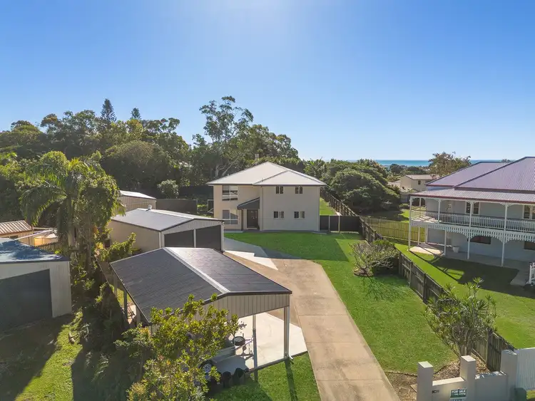4 Benjamin Place, Dundowran QLD 4655
