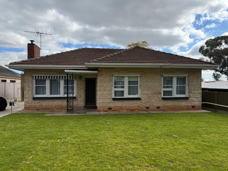 22 Selbourne Avenue, Rostrevor SA 5073
