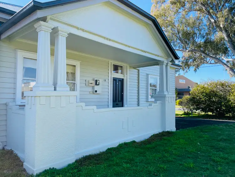 13 Station Street, Kangaroo Flat VIC 3555