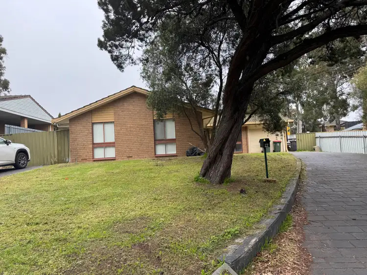 77 Barracks Rd, Highbury SA 5089