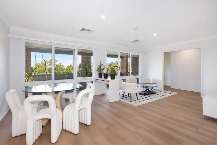 38 St Helens Ave, Mount Kuring-Gai NSW 2080