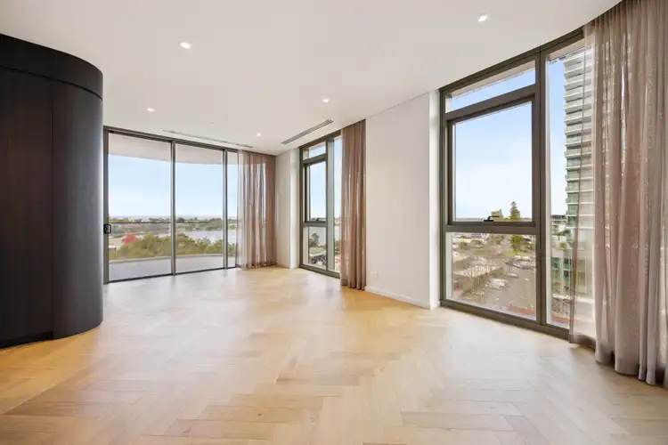 504/59 Canning Beach Road, Applecross WA 6153