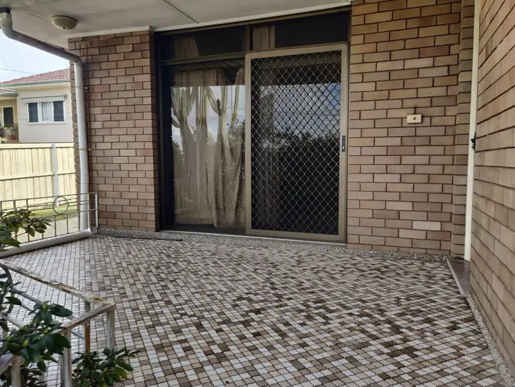 4 CUNNINGHAME STREET, Fairfield NSW 2165