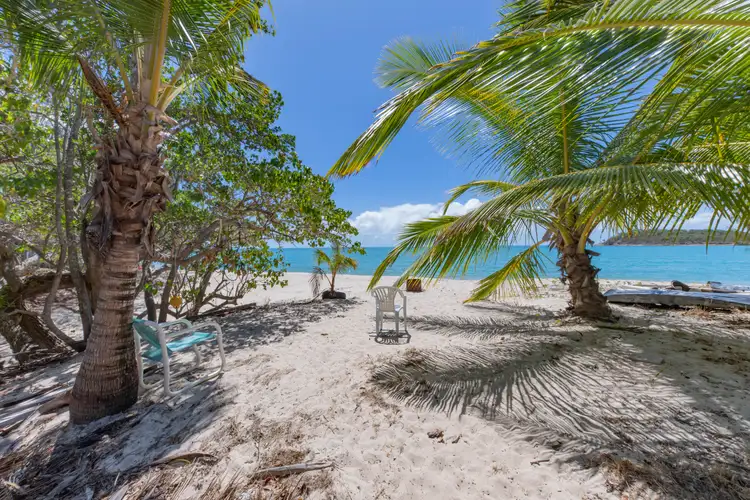 28 Gloucester Avenue, Hideaway Bay QLD 4800