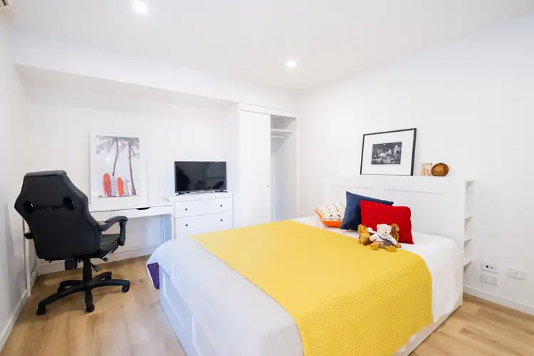 402/11-17 Cohen Place, Melbourne VIC 3000