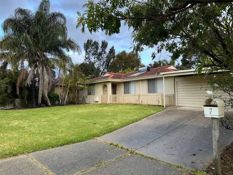 Second view of Homely house listing, 7 Fountains Court, Armadale WA 6112