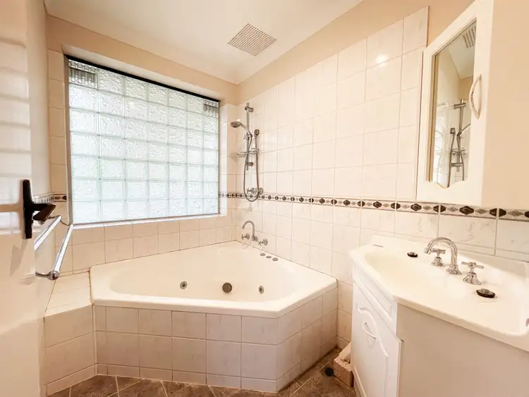 Fourth view of Homely house listing, 7 Fountains Court, Armadale WA 6112