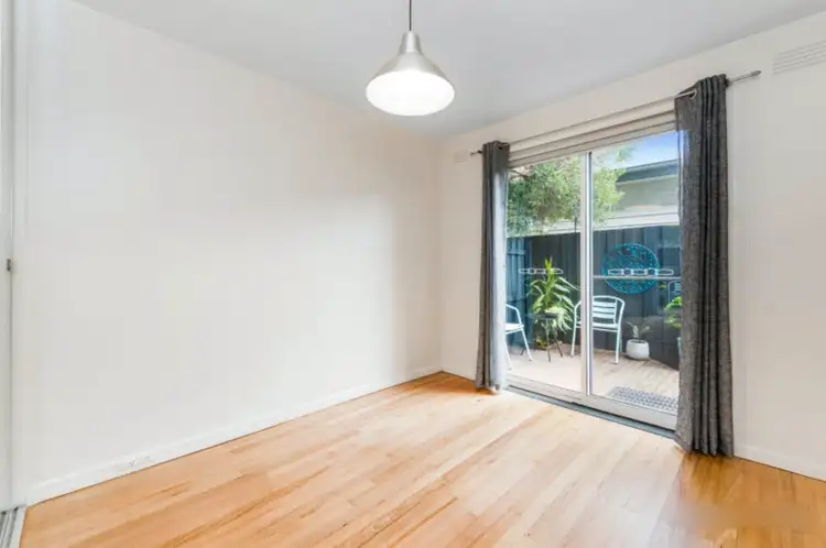 Third view of Homely apartment listing, 3/10 Walsh Street, Ormond VIC 3204