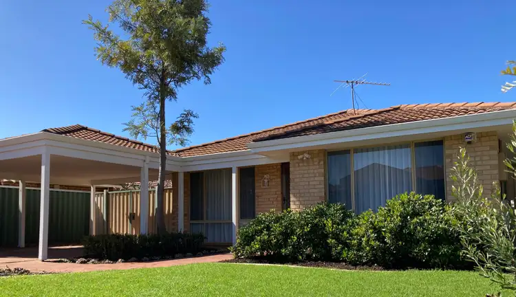 12 Tarakan Heights, Marangaroo WA 6064