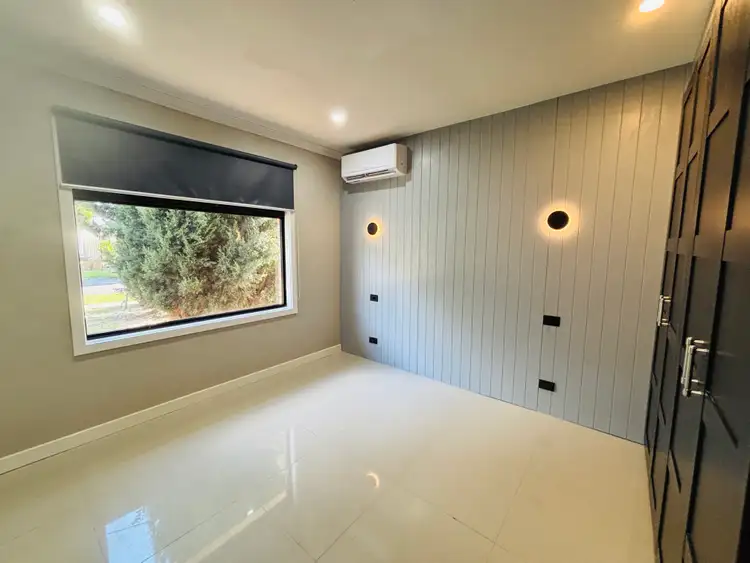 34 Winter Crescent, Reservoir VIC 3073
