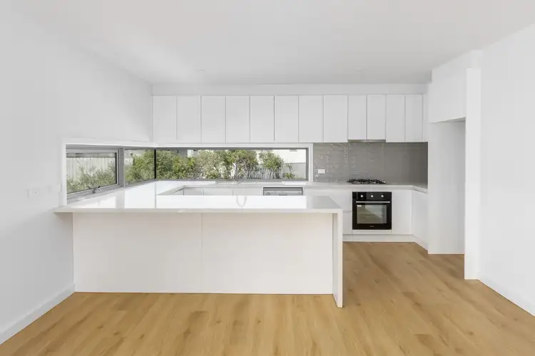 1/89 Dromana Parade, Safety Beach VIC 3936