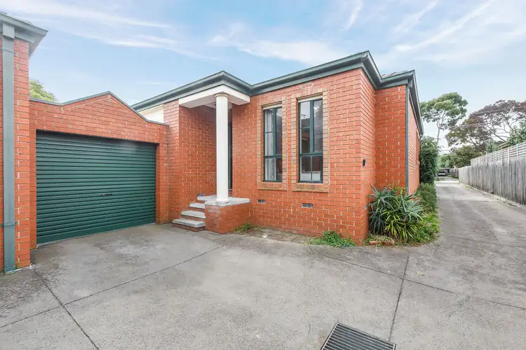 Second view of Homely unit listing, 2/21 Station St, Mckinnon VIC 3204