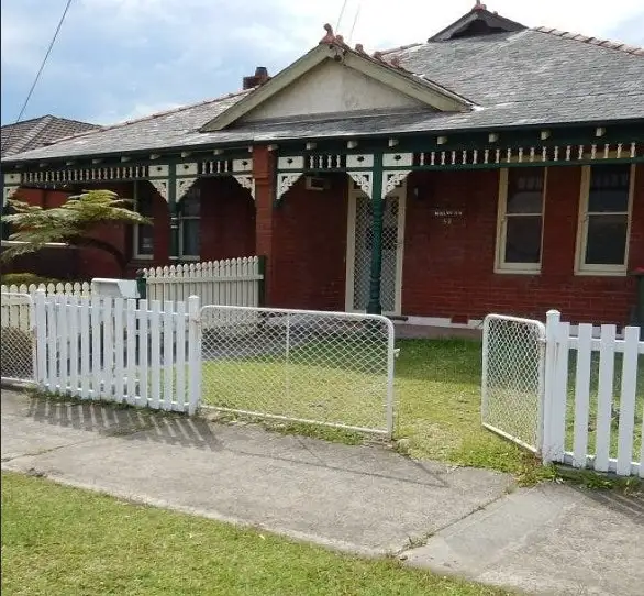 42 Henry Street, Carlton NSW 2218