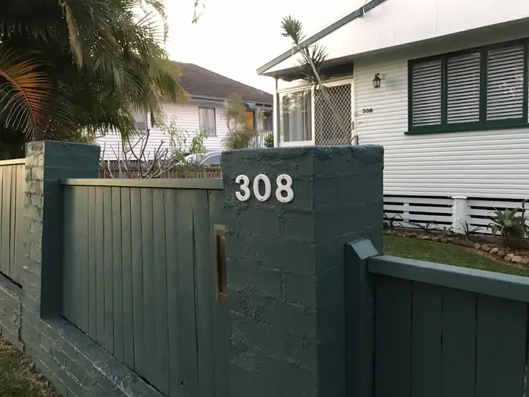 308 Long Street, Graceville QLD 4075