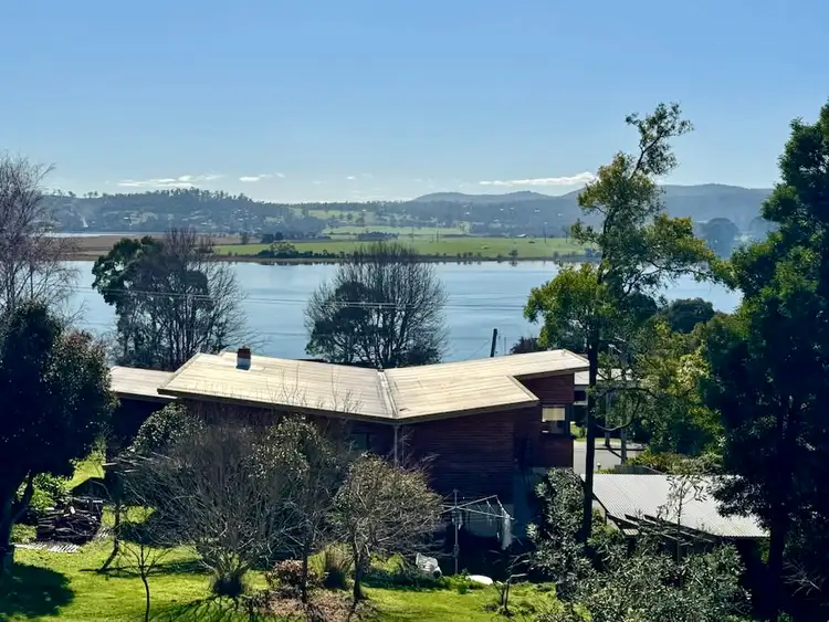 11 Gosling Grove, Legana TAS 7277