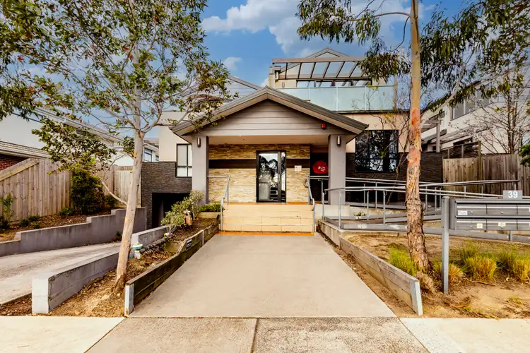 Main view of Homely unit listing, 10/39 Stamford Crescent, Rowville VIC 3178