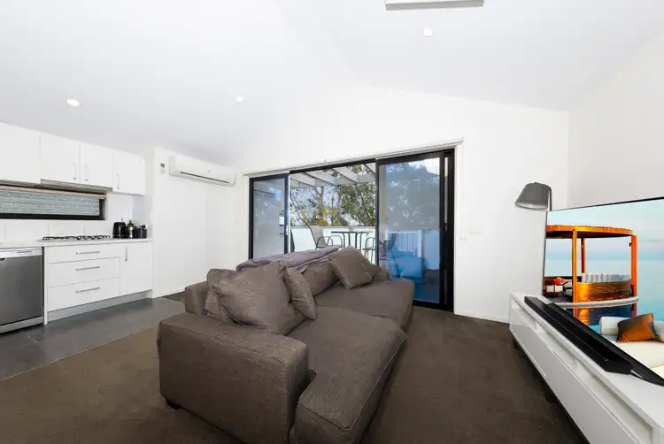 Second view of Homely unit listing, 10/39 Stamford Crescent, Rowville VIC 3178