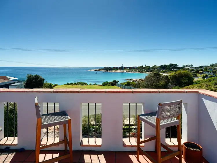 2/2 Tasman Highway, Bicheno TAS 7215